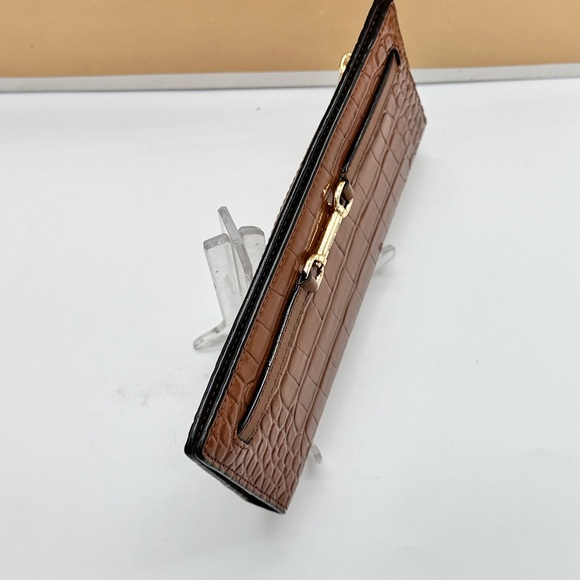 Michael Kors Carson Large Crocodile Embossed Wallet Luggage - Picture 8 of 13